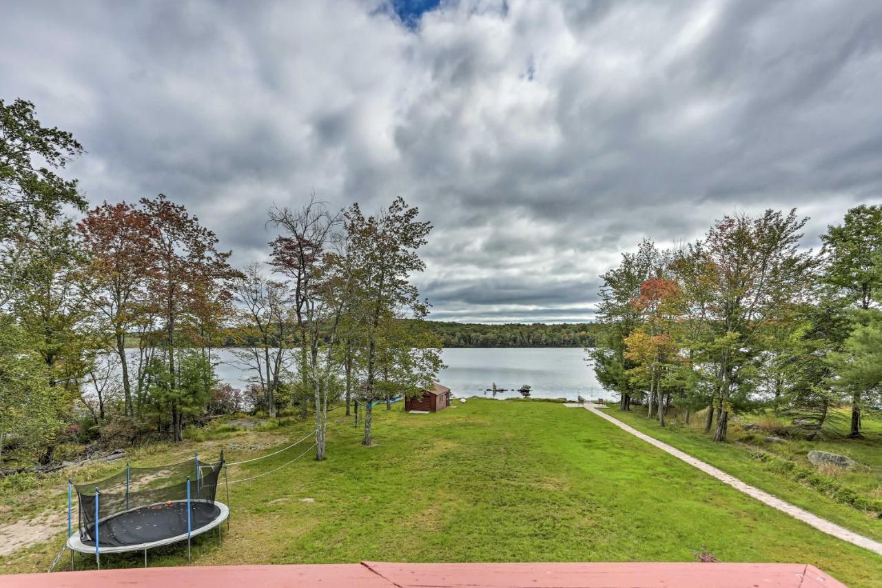 Lakefront Catskills Getaway With Private Deck! Villa Forestburgh Exterior foto