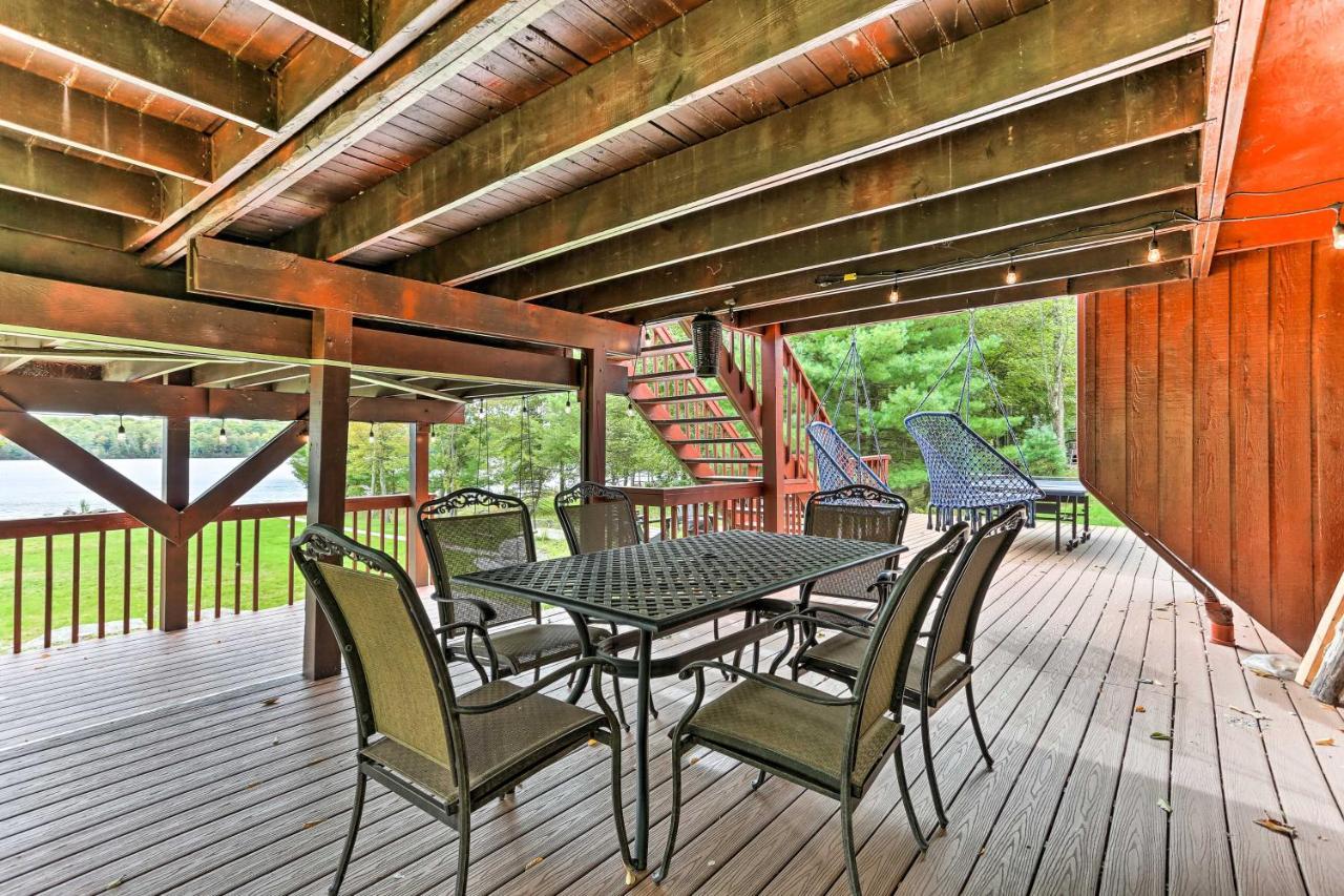 Lakefront Catskills Getaway With Private Deck! Villa Forestburgh Exterior foto